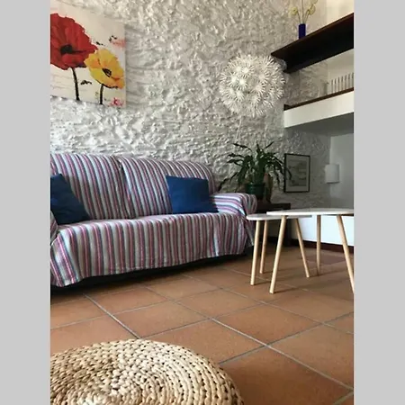 Сasa de vacaciones Roques - Casa En Primera Línea De Mar En