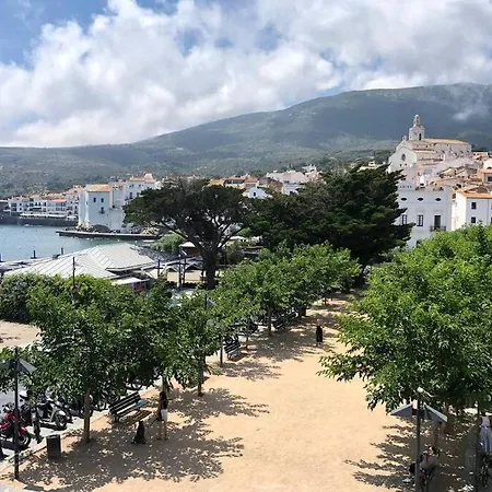 Сasa de vacaciones Roques - Casa En Primera Línea De Mar En *