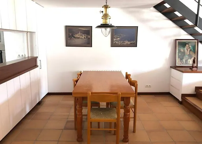 Roques - Casa En Primera Linea De Mar En 度假居